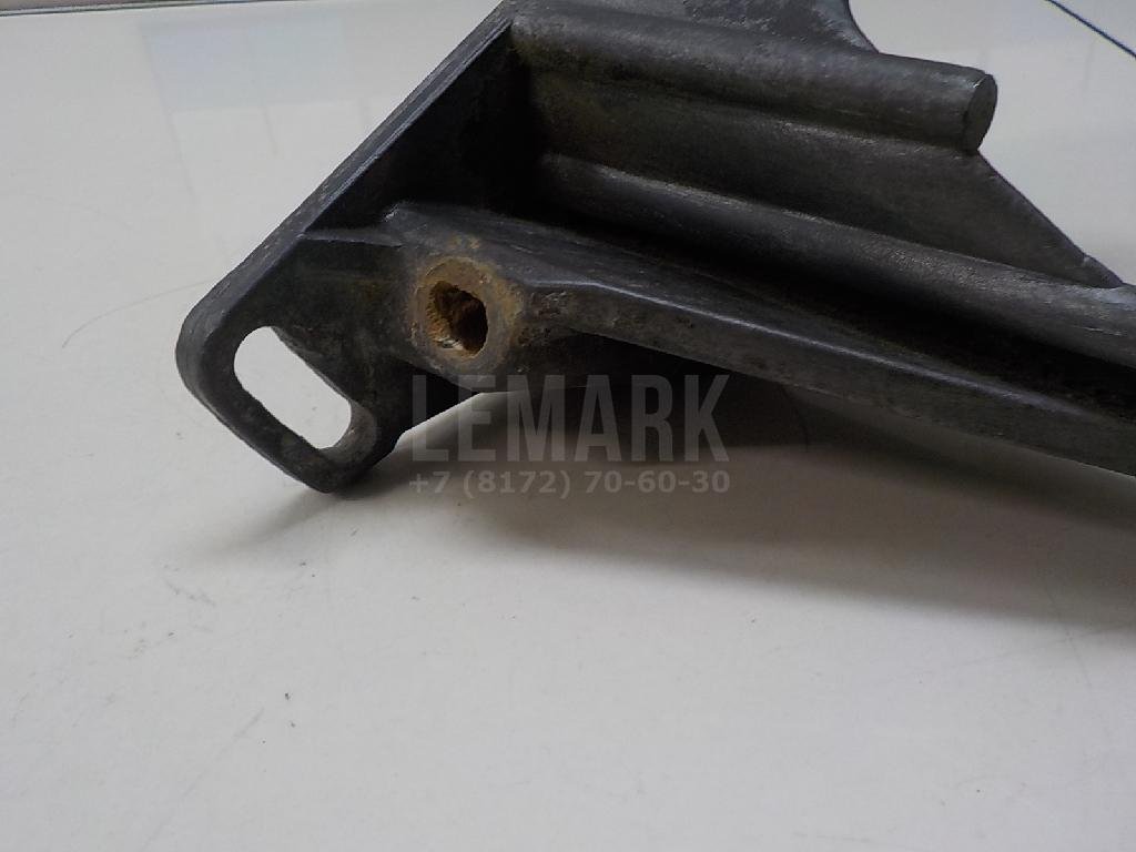 Кронштейн гидроусилителя