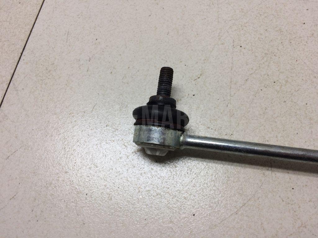 Стойка переднего стабилизатора