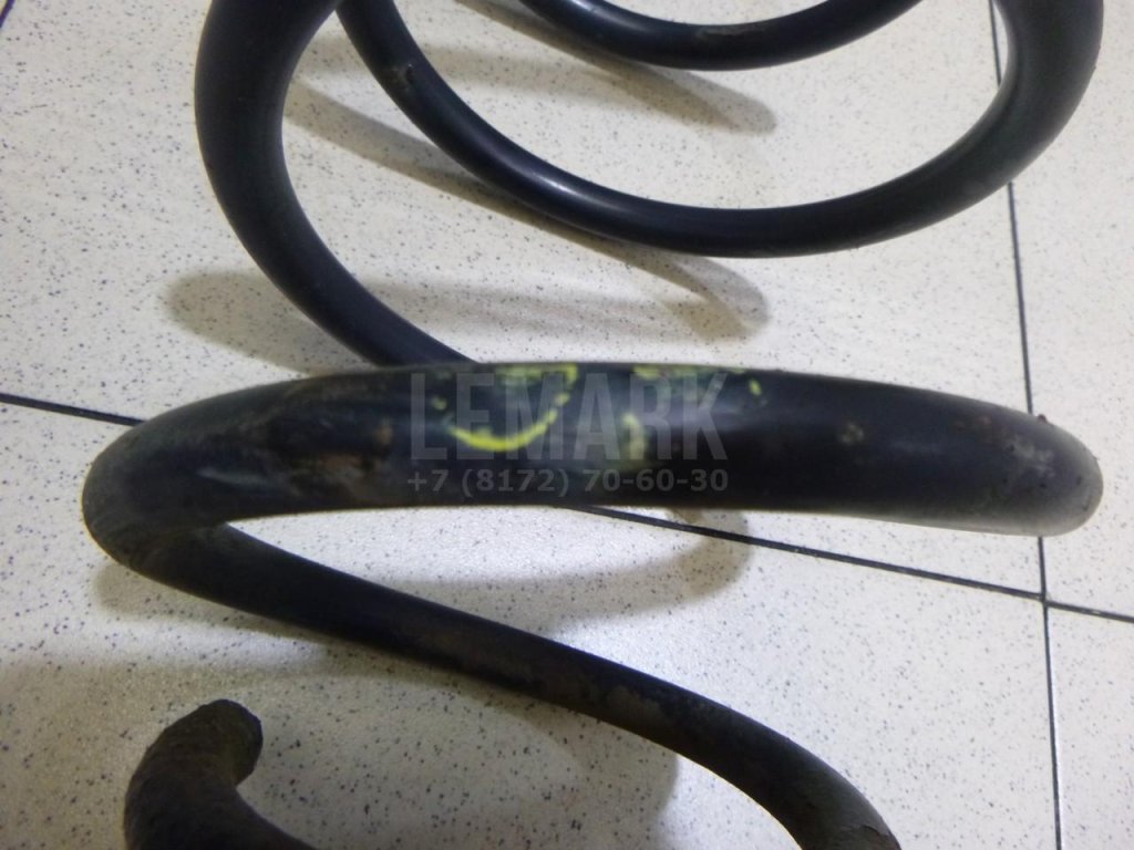 Пружина передняя