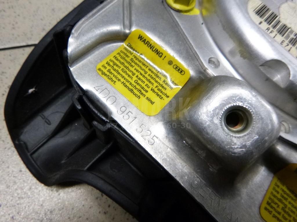 Подушка безопасности в рулевое колесо