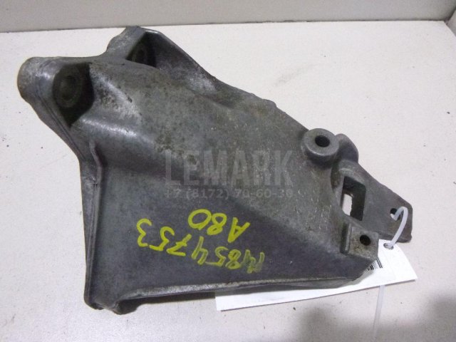 Кронштейн двигателя левый