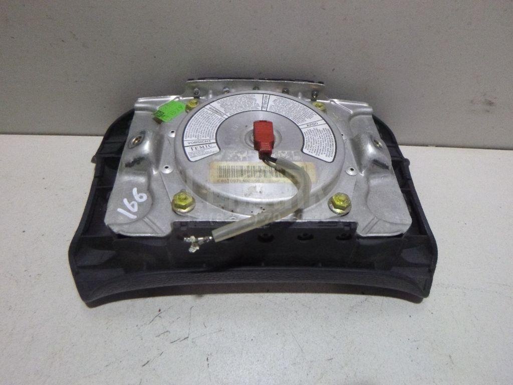 Подушка безопасности в рулевое колесо