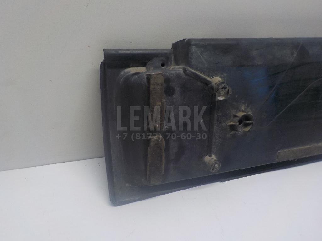 Накладка крышки багажника