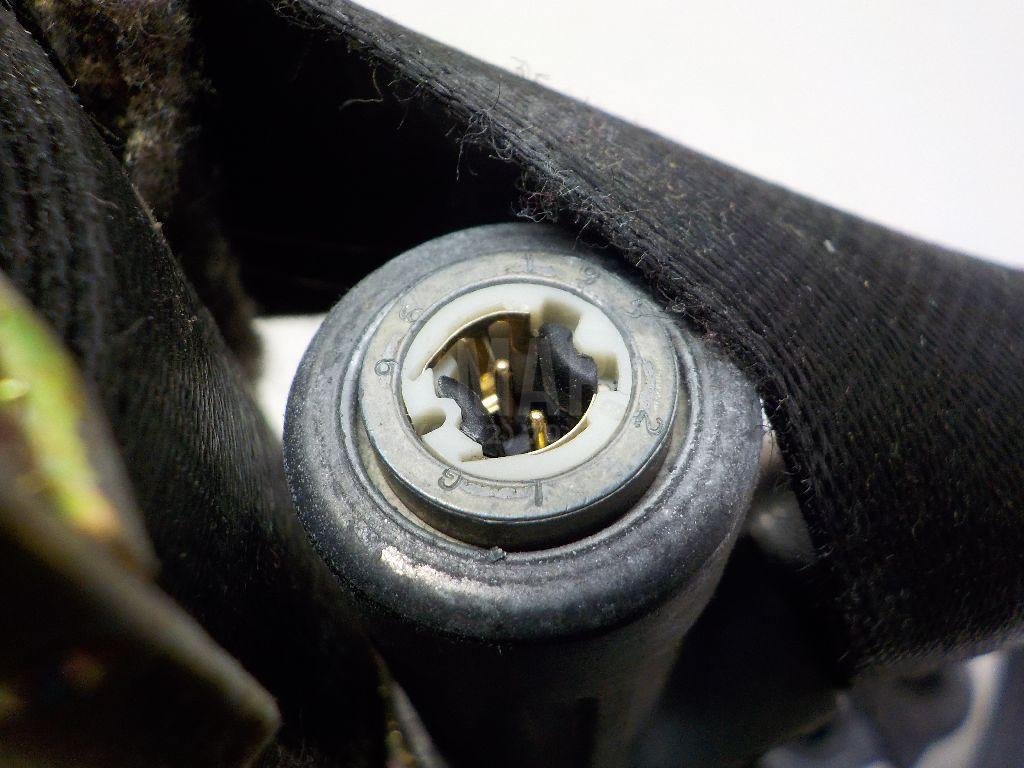 Ремень безопасности с пиропатроном