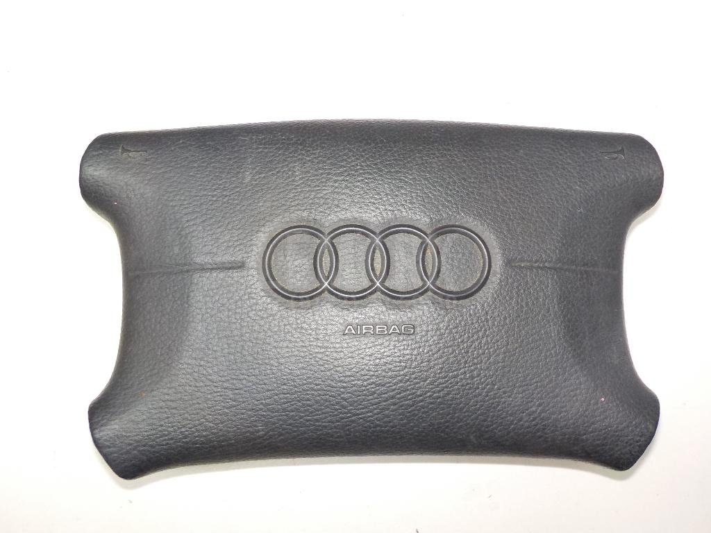 Подушка безопасности в рулевое колесо