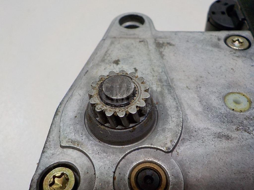 Моторчик люка