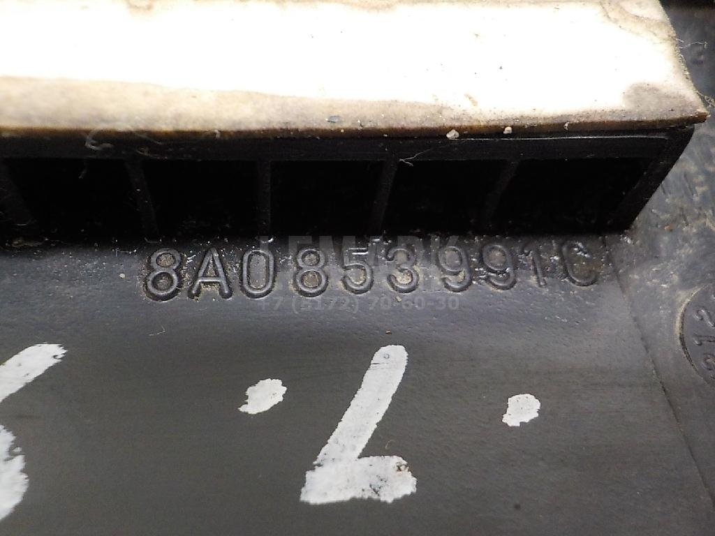 Молдинг переднего левого крыла