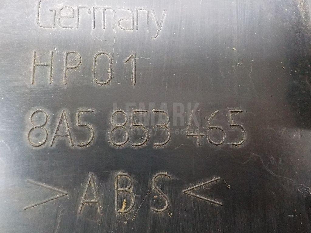 Накладка крышки багажника