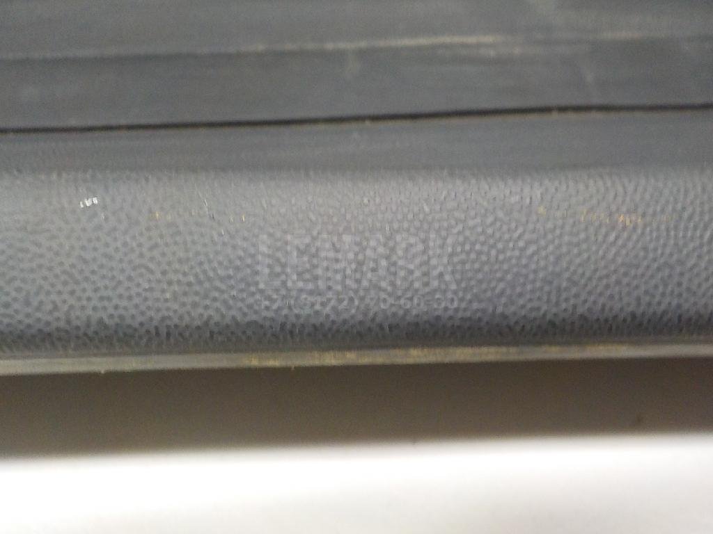 Накладка крышки багажника