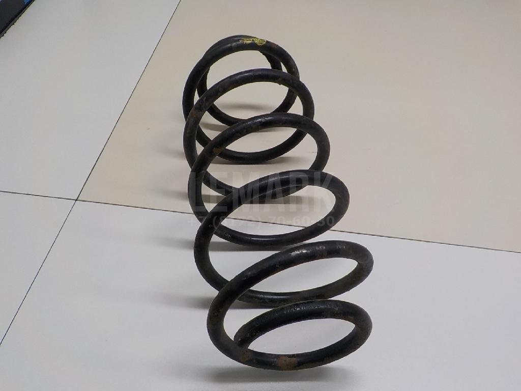 Пружина передняя