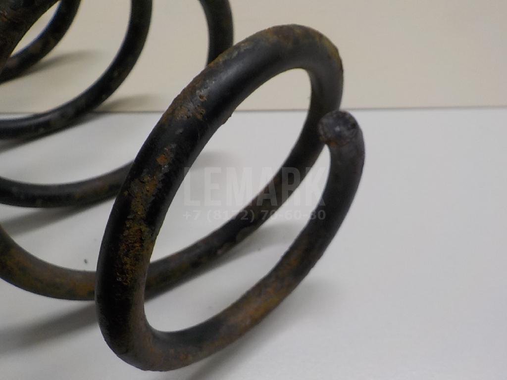 Пружина передняя