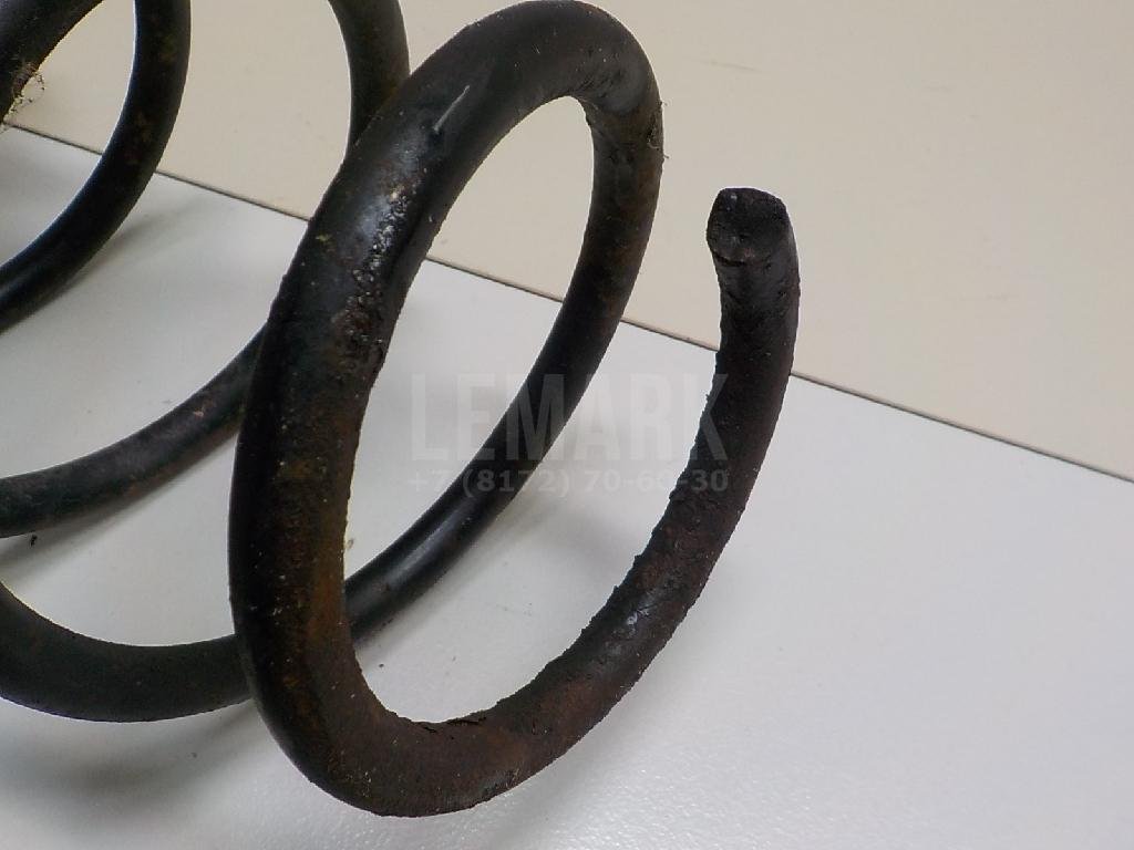 Пружина передняя