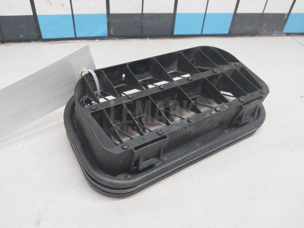 Решетка вентиляционная