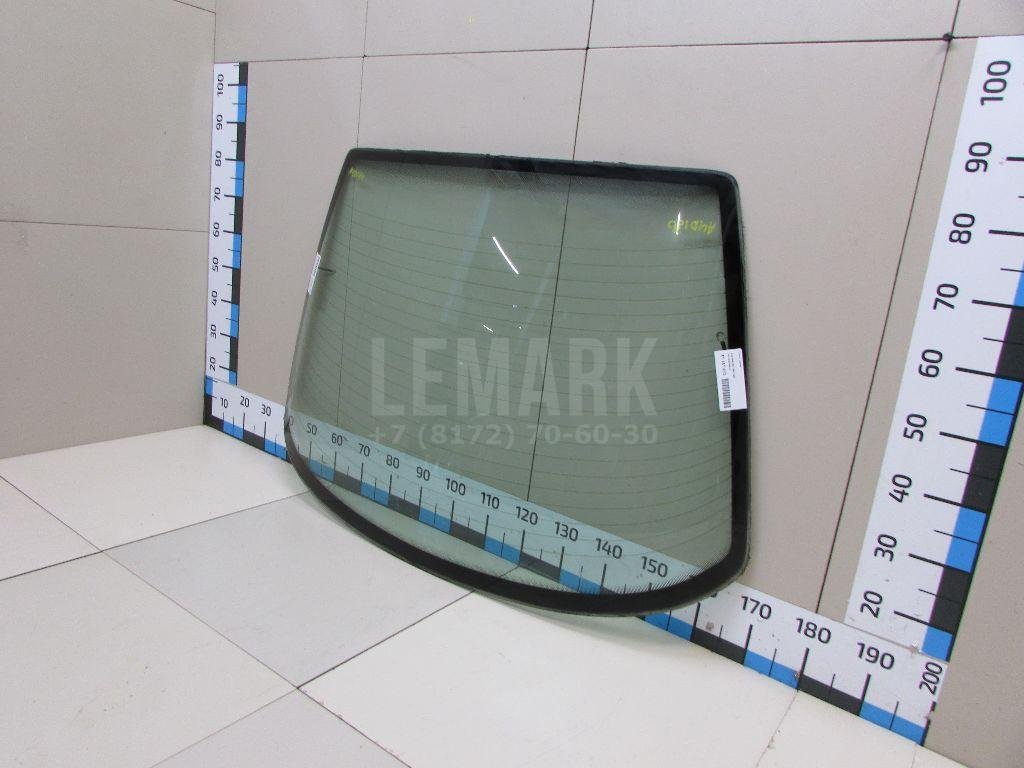 Стекло заднее
