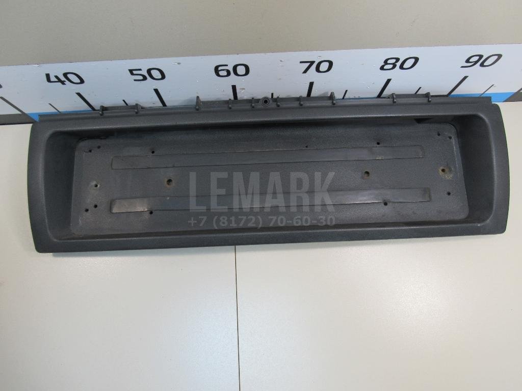 Накладка крышки багажника