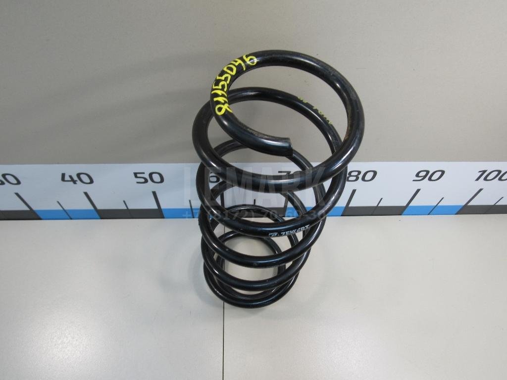 Пружина передняя