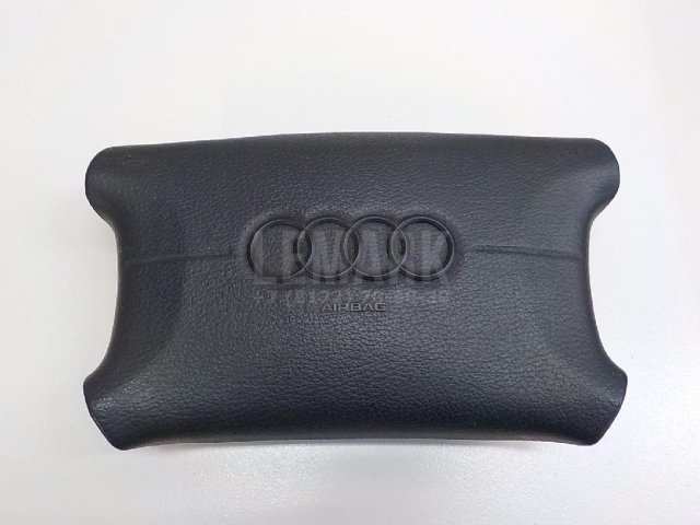 Подушка безопасности в рулевое колесо