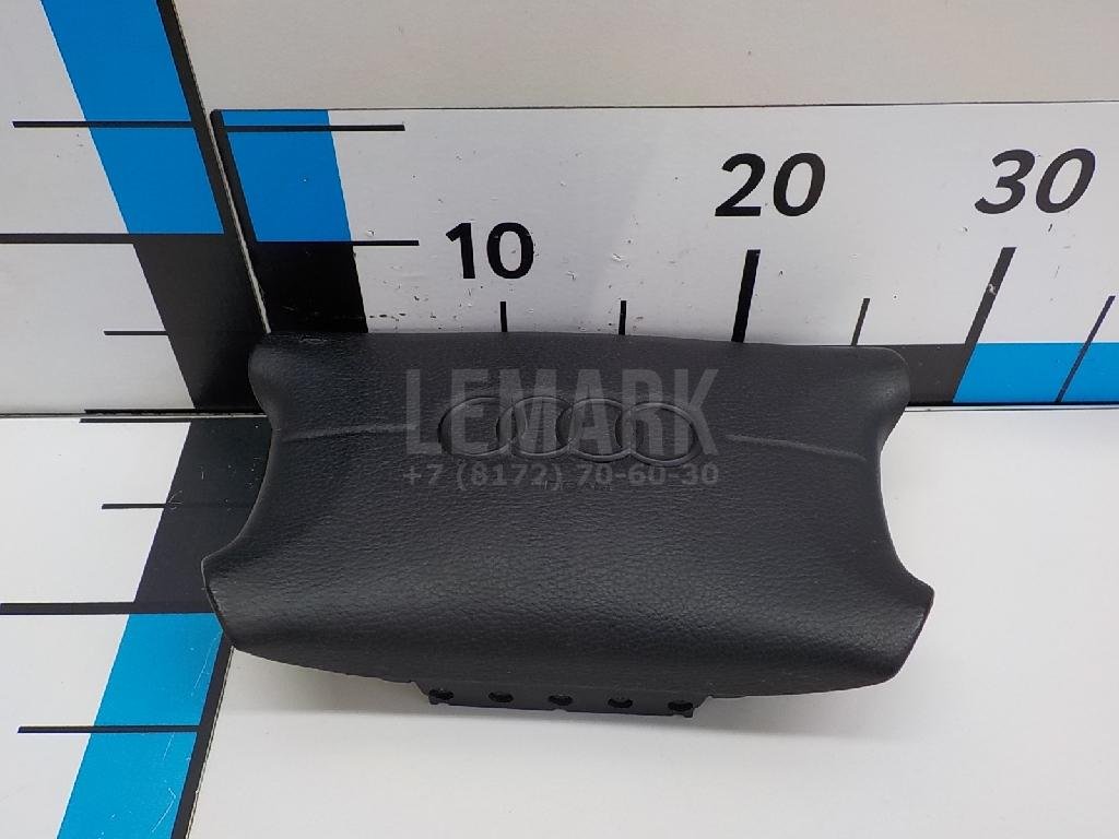 Подушка безопасности в рулевое колесо