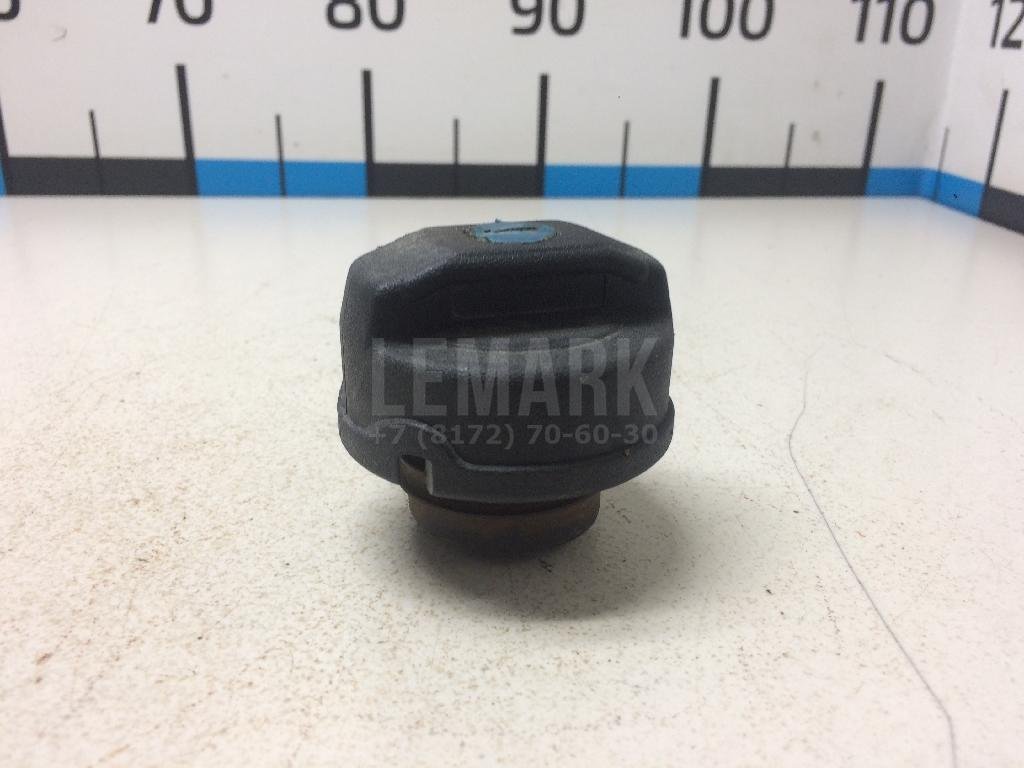 Крышка топливного бака