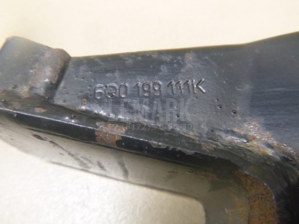 Кронштейн двигателя левый