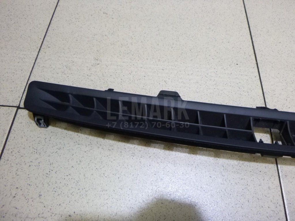 Дефлектор воздушный для  Audi A4 [B8] 2007-2015