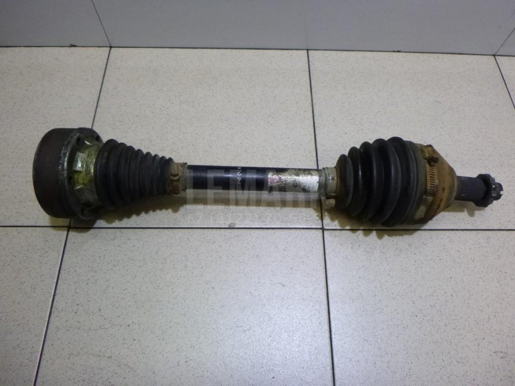 Полуось передняя левая