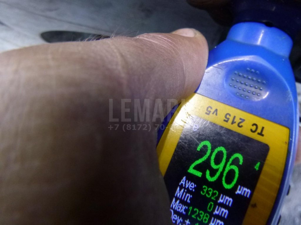 Панель задняя