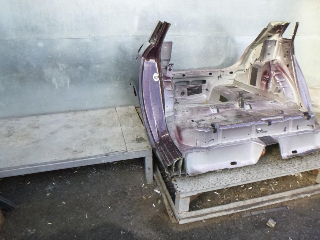 Панель задняя