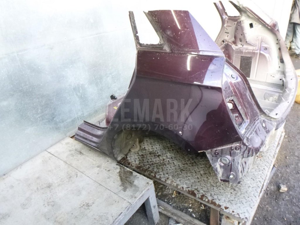 Панель задняя