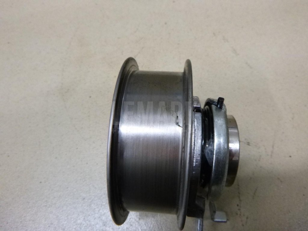 Ролик-натяжитель ремня ГРМ