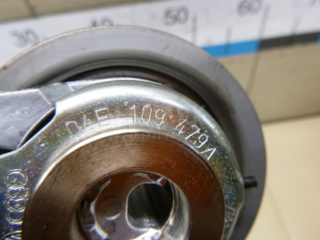 Ролик-натяжитель ремня ГРМ