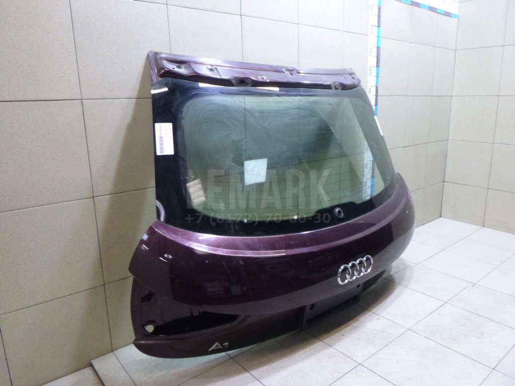 Дверь багажника со стеклом