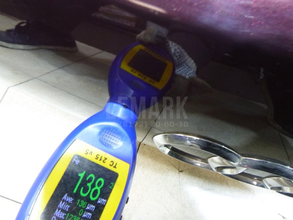 Дверь багажника со стеклом