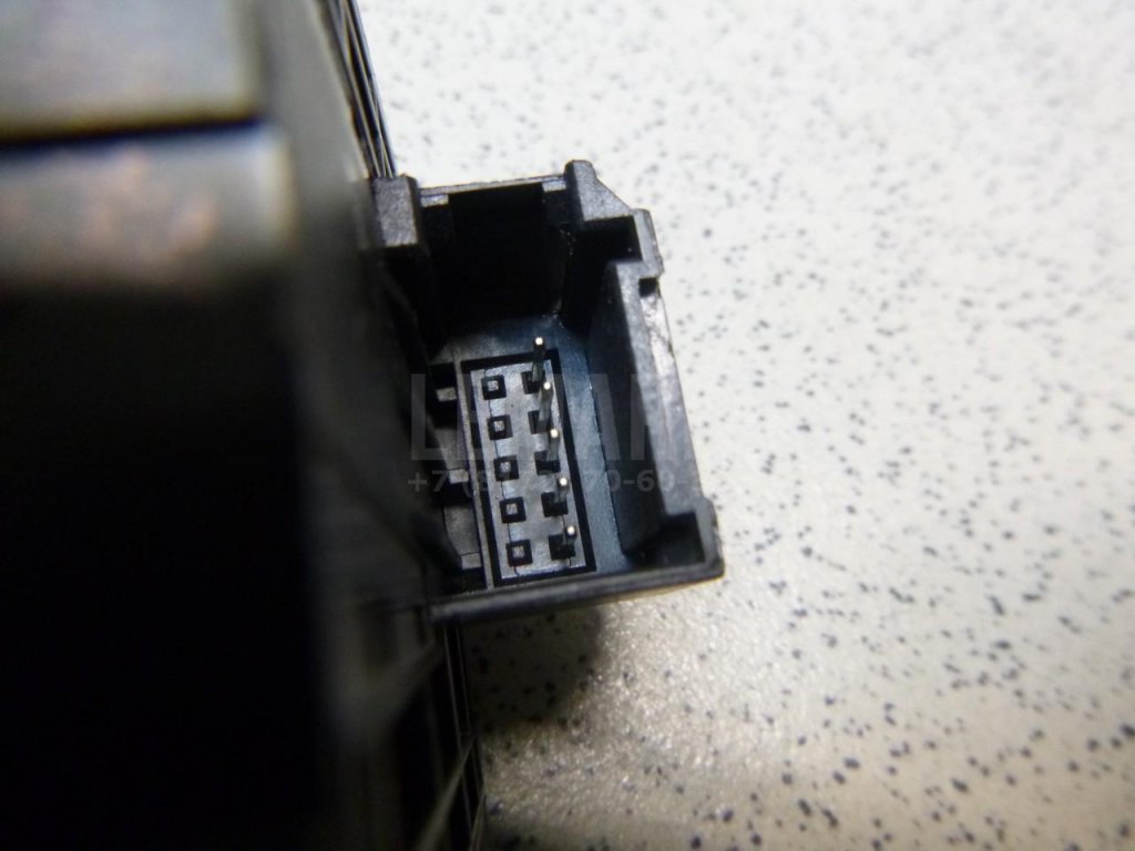 Блок управления стеклоподъемниками