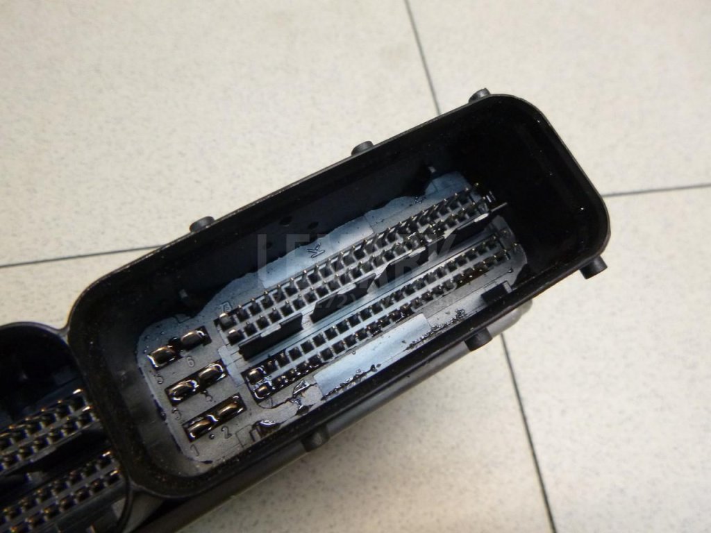 Блок управления двигателем