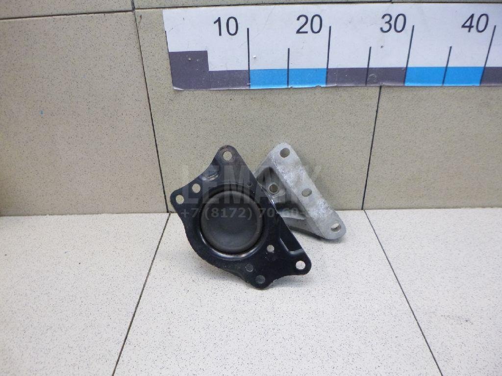 Опора двигателя правая