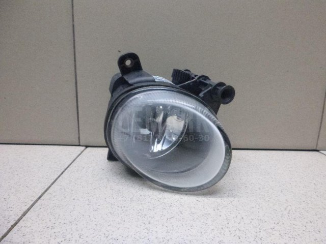 Фара противотуманная левая