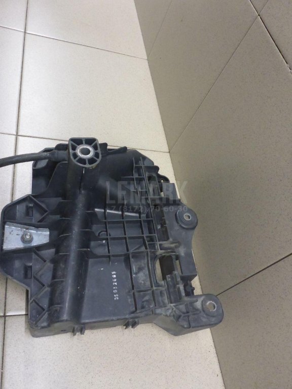 Крепление АКБ (корпус/подставка)