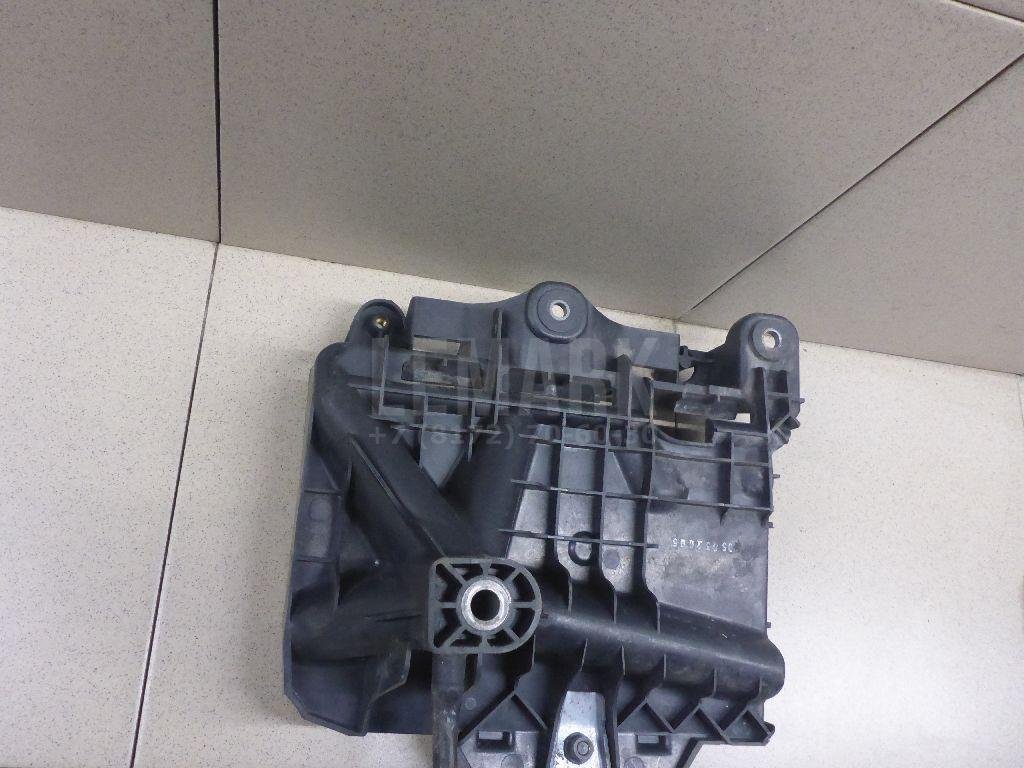 Крепление АКБ (корпус/подставка)