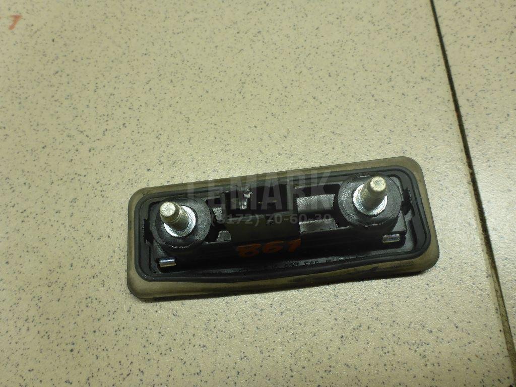 Кнопка открывания багажника