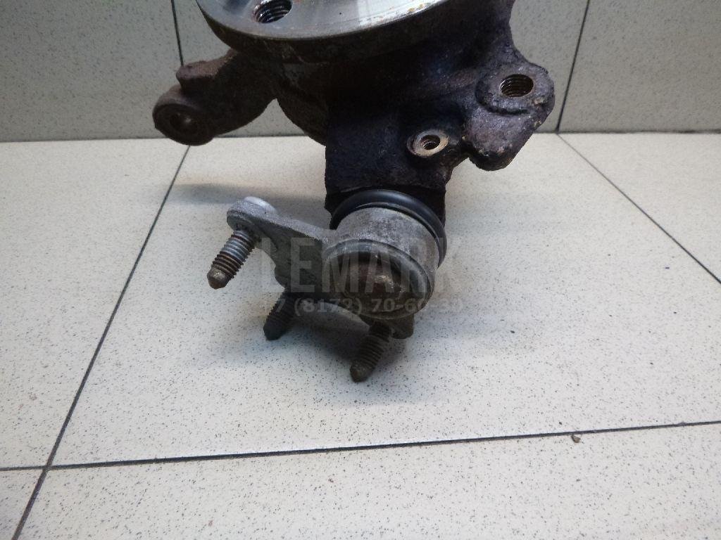 Кулак поворотный передний правый