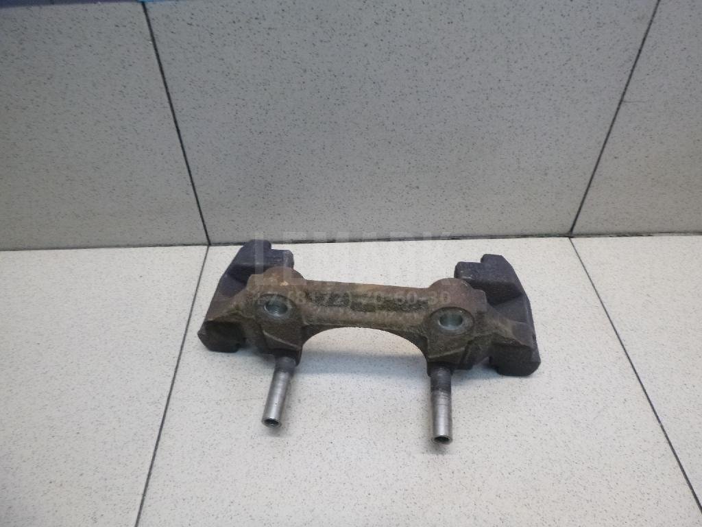 Скоба суппорта переднего