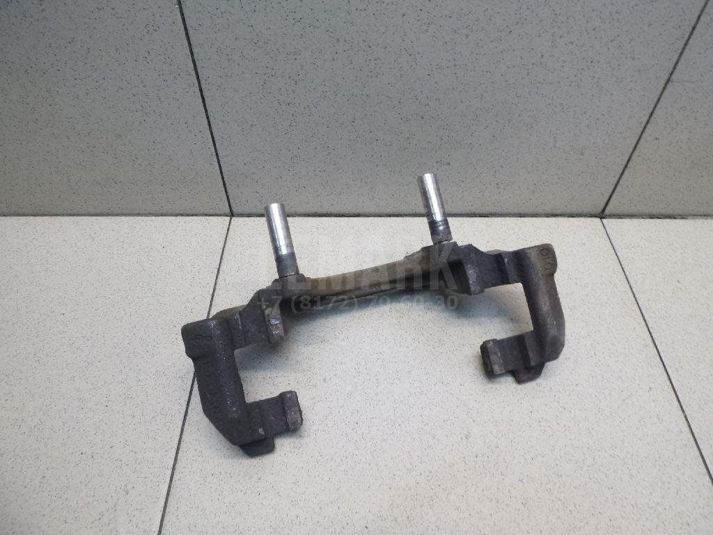 Скоба суппорта переднего