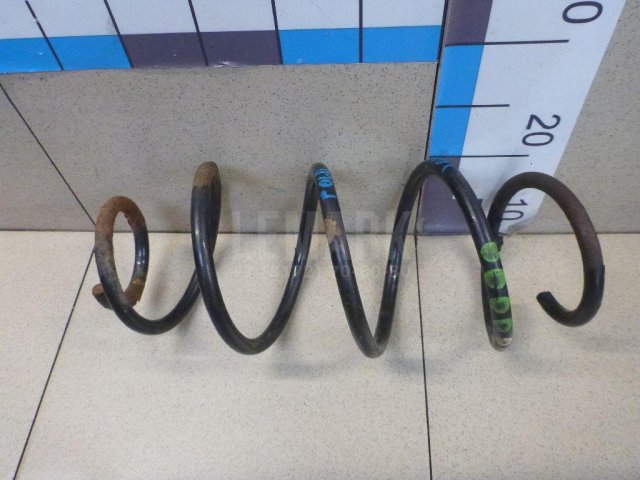 Пружина передняя