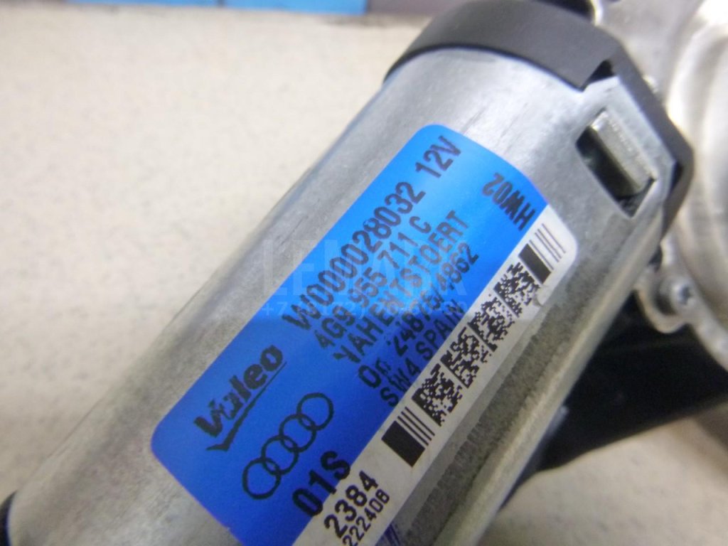 Моторчик стеклоочистителя задний