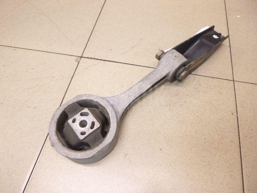 Опора двигателя задняя