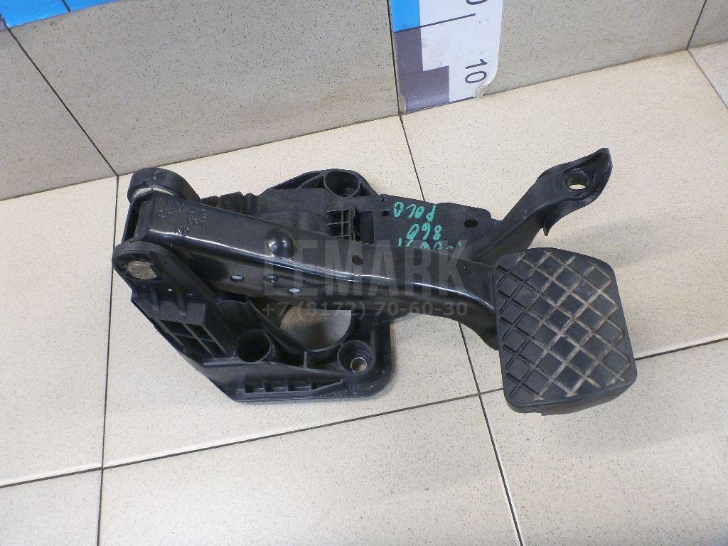 Педаль тормоза