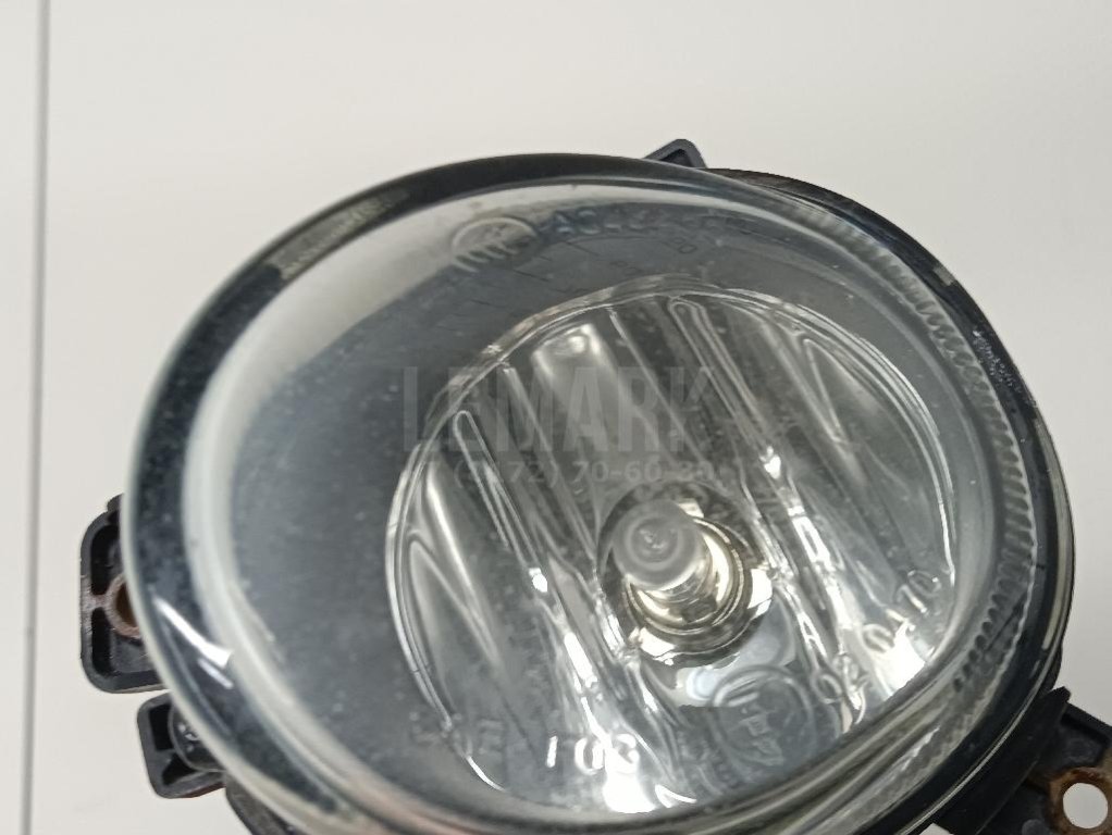 Фара противотуманная левая