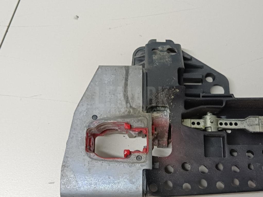 Кронштейн ручки для  Audi 80/90 [B3] 1986-1991