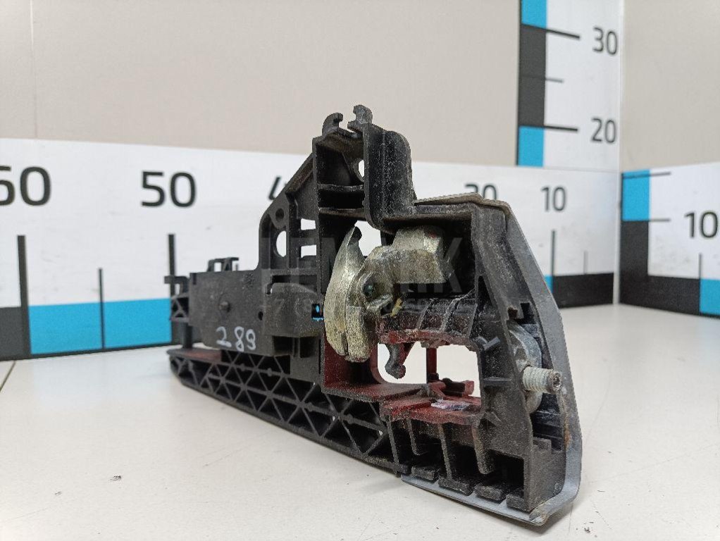 Кронштейн ручки для  Audi 80/90 [B3] 1986-1991